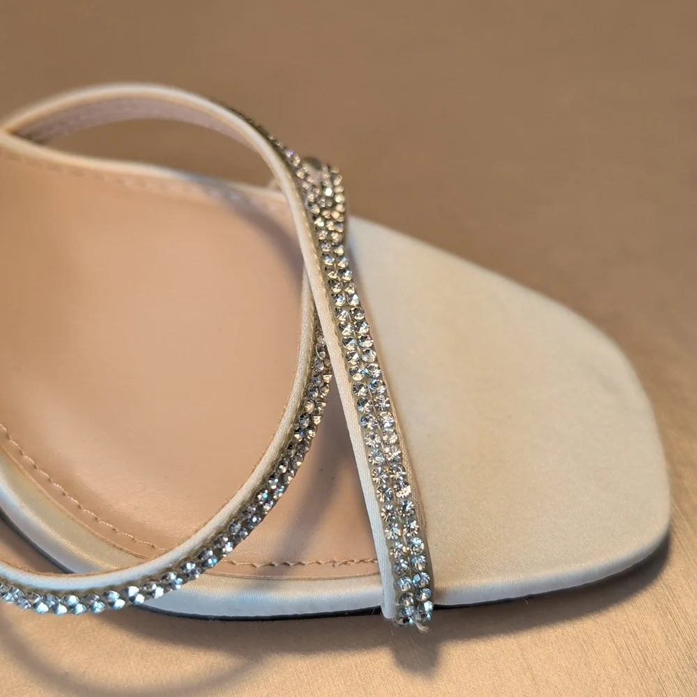 Nina Denise Ivory Ankle Wrap Rhinestone Embellished Stiletto Heels New Size 8 - Picture 6 of 9